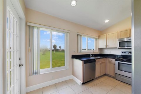 Copropriété à louer à Kissimmee, Floride: 3 chambres, 105.54 m2 № 2413923 - photo 10