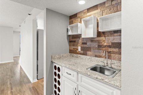 Condo in Ormond Beach, Florida, 3 bedrooms  № 1796904 - photo 5