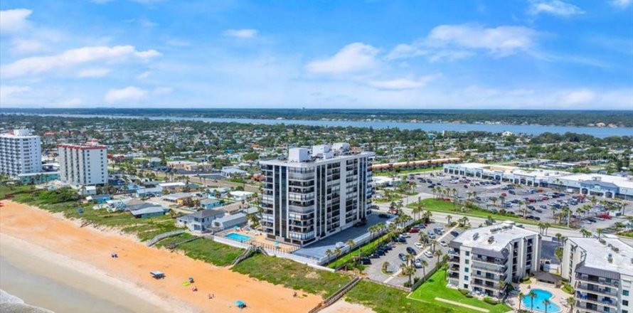 Condo in Ormond Beach, Florida, 3 bedrooms  № 1796904