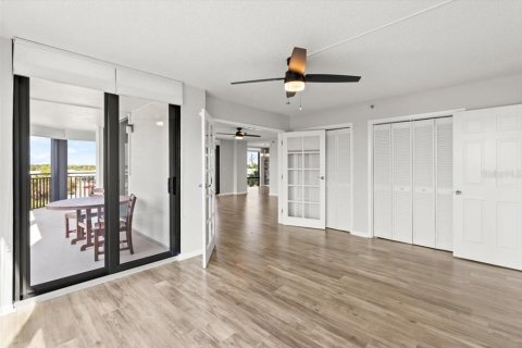 Condo in Ormond Beach, Florida, 3 bedrooms  № 1796904 - photo 18
