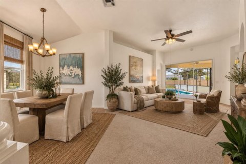 Casa en venta en Davenport, Florida, 5 dormitorios, 263.1 m2 № 2380977 - foto 7