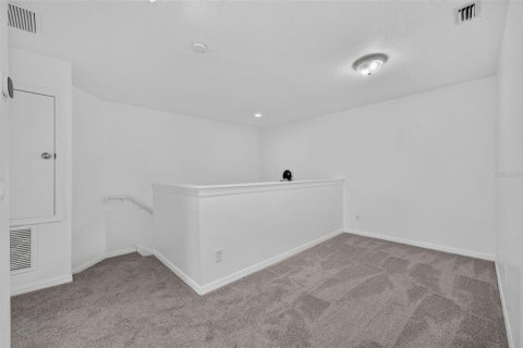 Casa en venta en Davenport, Florida, 5 dormitorios, 263.1 m2 № 2380977 - foto 30