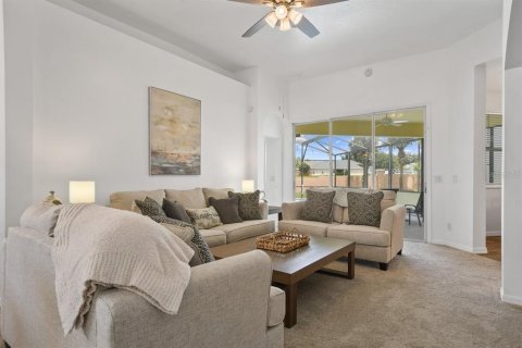 Casa en venta en Davenport, Florida, 5 dormitorios, 263.1 m2 № 2380977 - foto 6