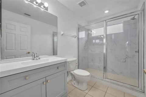 Casa en venta en Davenport, Florida, 5 dormitorios, 263.1 m2 № 2380977 - foto 25