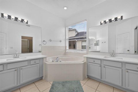 Casa en venta en Davenport, Florida, 5 dormitorios, 263.1 m2 № 2380977 - foto 28