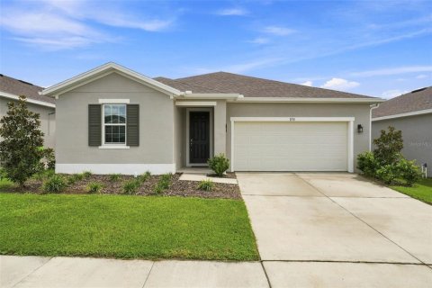 Villa ou maison à Mascotte, Floride 4 chambres, 160.35 m2 № 2353523