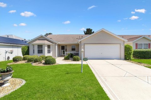 Villa ou maison à vendre à The Villages, Floride: 3 chambres, 172.24 m2 № 2304763 - photo 2