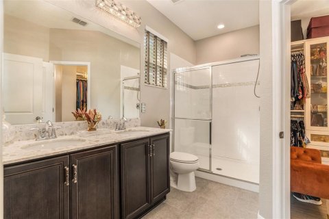 House in Land O' Lakes, Florida 3 bedrooms, 187.11 sq.m. № 1519469 - photo 17