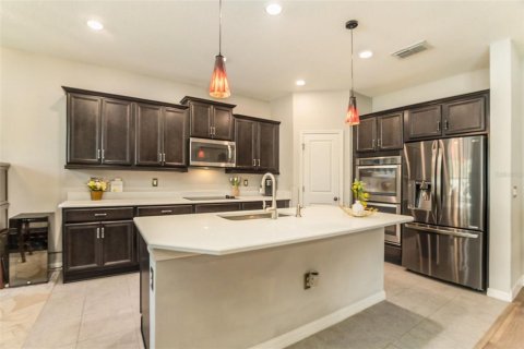 House in Land O' Lakes, Florida 3 bedrooms, 187.11 sq.m. № 1519469 - photo 7