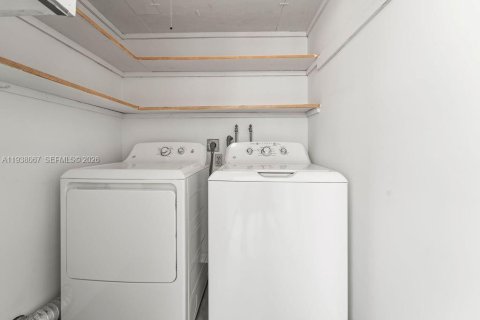 Купить кондоминиум в Делрей-Бич, Флорида 1 спальня, 70.61м2, № 1995816 - фото 30