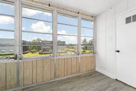 Купить кондоминиум в Делрей-Бич, Флорида 1 спальня, 70.61м2, № 1995816 - фото 21