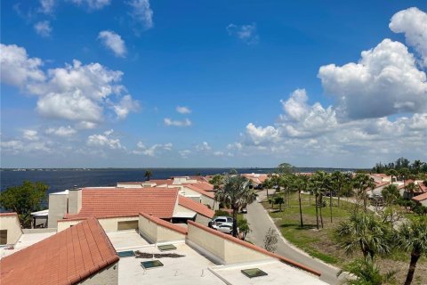 Condo in Punta Gorda, Florida, 1 bedroom  № 1734491 - photo 23