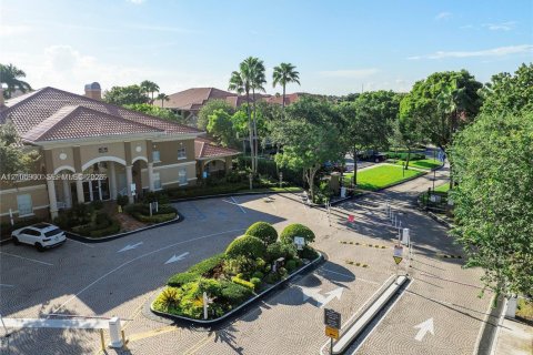 Copropriété à vendre à Pembroke Pines, Floride: 2 chambres, 104.98 m2 № 2414555 - photo 22