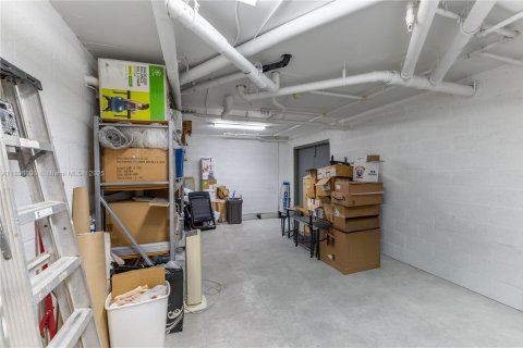 Condominio en venta en Miami, Florida, 3 dormitorios, 294.96 m2 № 1948199 - foto 23