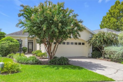 Villa ou maison à Ocala, Floride 2 chambres, 146.41 m2 № 2298484