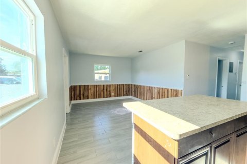 Casa en venta en Orlando, Florida, 3 dormitorios, 162.3 m2 № 1888514 - foto 6