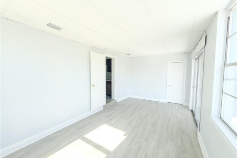 Casa en venta en Orlando, Florida, 3 dormitorios, 162.3 m2 № 1888514 - foto 24