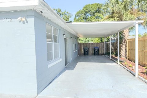 Casa en venta en Orlando, Florida, 3 dormitorios, 162.3 m2 № 1888514 - foto 2