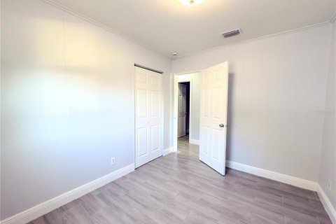 Casa en venta en Orlando, Florida, 3 dormitorios, 162.3 m2 № 1888514 - foto 16