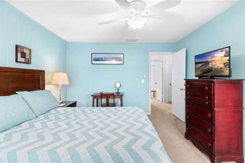 Condo in Lakeland, Florida, 2 bedrooms  № 1308934 - photo 13