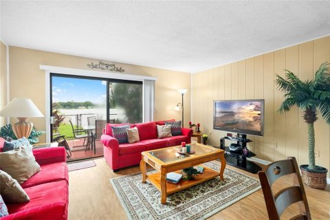 Condo in Lakeland, Florida, 2 bedrooms  № 1308934 - photo 3