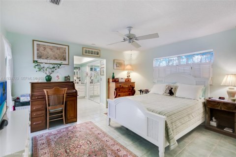 Купить виллу или дом в Плантация, Флорида 4 спальни, 272.2м2, № 1988608 - фото 27