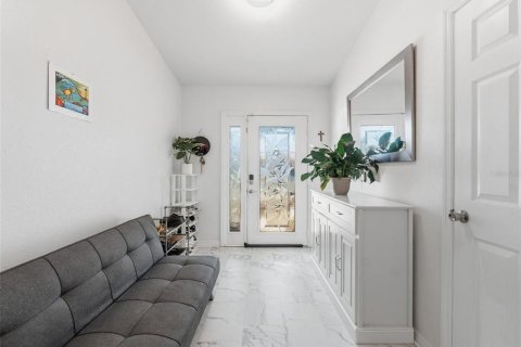 Villa ou maison à vendre à Tampa, Floride: 4 chambres, 192.87 m2 № 2151488 - photo 5