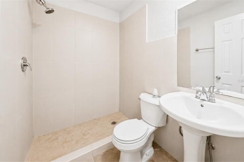 Casa en venta en Longwood, Florida, 3 dormitorios, 124.86 m2 № 2215152 - foto 13