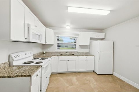 Casa en venta en Longwood, Florida, 3 dormitorios, 124.86 m2 № 2215152 - foto 9