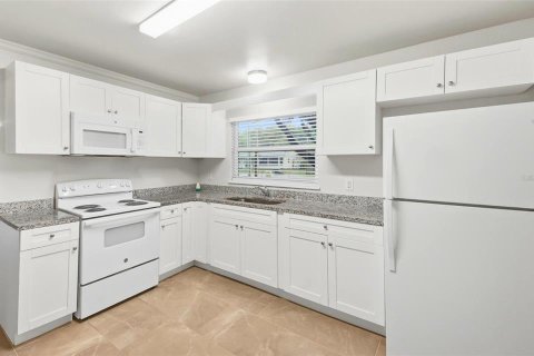Casa en venta en Longwood, Florida, 3 dormitorios, 124.86 m2 № 2215152 - foto 8