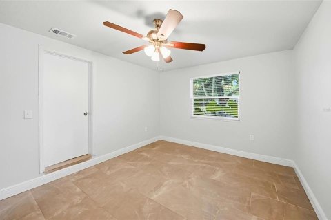 Casa en venta en Longwood, Florida, 3 dormitorios, 124.86 m2 № 2215152 - foto 12