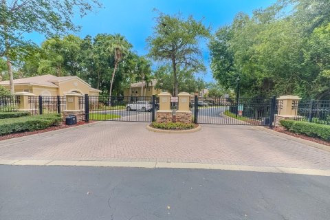 Touwnhouse à vendre à Tampa, Floride: 3 chambres, 150.97 m2 № 2217848 - photo 4