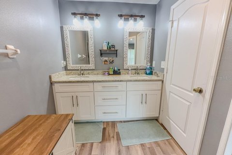 Touwnhouse à vendre à Tampa, Floride: 3 chambres, 150.97 m2 № 2217848 - photo 27