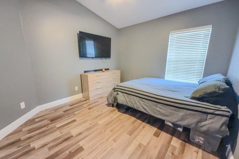Touwnhouse à vendre à Tampa, Floride: 3 chambres, 150.97 m2 № 2217848 - photo 30