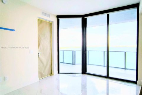 Condominio en venta en Miami, Florida, 2 dormitorios, 145.95 m2 № 1859228 - foto 29