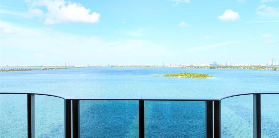 Condo à Miami, Floride, 2 chambres № 1859228