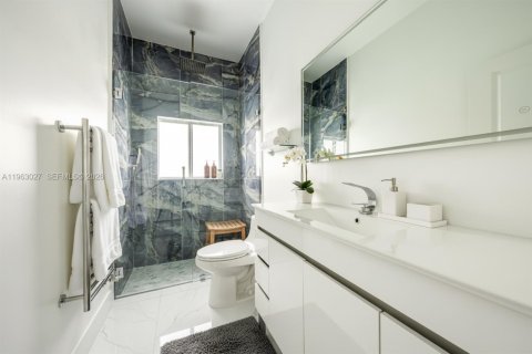 Купить виллу или дом в Хомстед, Флорида 4 спальни, № 2023971 - фото 18