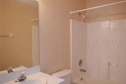 Casa en alquiler en Fort Myers, Florida, 3 dormitorios, 192.49 m2 № 1755640 - foto 19