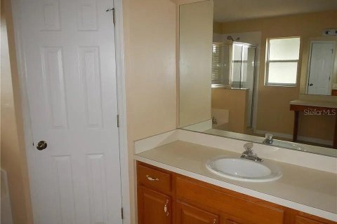 Casa en alquiler en Fort Myers, Florida, 3 dormitorios, 192.49 m2 № 1755640 - foto 14