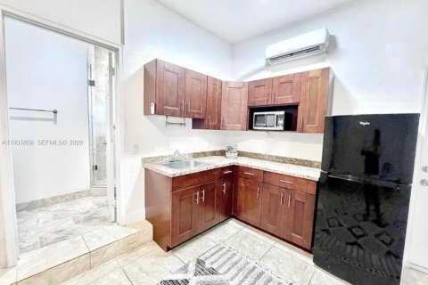 Villa ou maison à vendre à Cutler Bay, Floride: 5 chambres, 198.16 m2 № 1999337 - photo 28