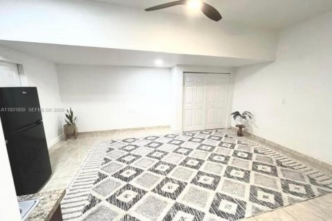 Villa ou maison à vendre à Cutler Bay, Floride: 5 chambres, 198.16 m2 № 1999337 - photo 26