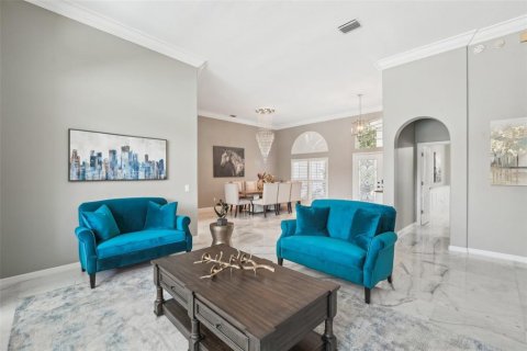 Villa ou maison à vendre à Tampa, Floride: 5 chambres, 336.4 m2 № 2419550 - photo 10
