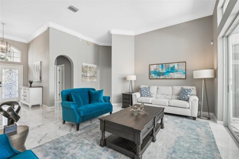 Villa ou maison à vendre à Tampa, Floride: 5 chambres, 336.4 m2 № 2419550 - photo 11