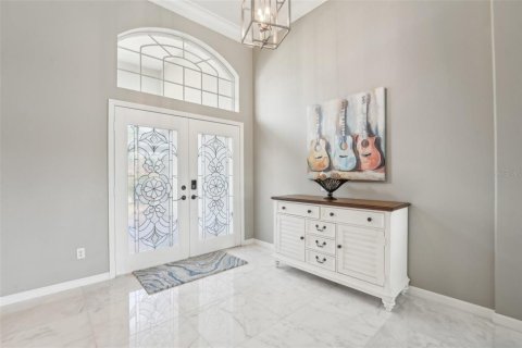 Villa ou maison à vendre à Tampa, Floride: 5 chambres, 336.4 m2 № 2419550 - photo 3