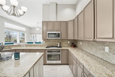 Villa ou maison à vendre à Tampa, Floride: 5 chambres, 336.4 m2 № 2419550 - photo 19