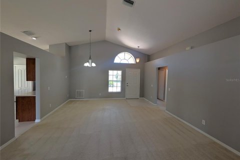 House in Wesley Chapel, Florida 3 bedrooms, 148.46 sq.m. № 2219436 - photo 5