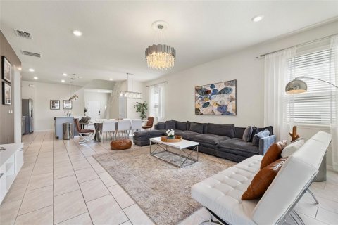 Villa ou maison à vendre à Davenport, Floride: 7 chambres, 306.21 m2 № 2398779 - photo 15
