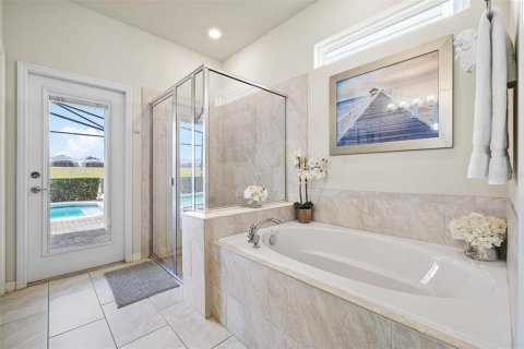 Villa ou maison à vendre à Davenport, Floride: 7 chambres, 306.21 m2 № 2398779 - photo 27