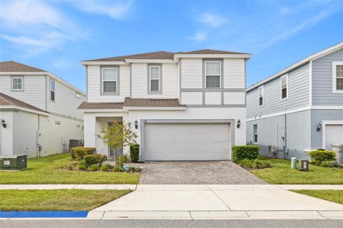 Villa ou maison à Davenport, Floride 7 chambres, 306.21 m2 № 2398779