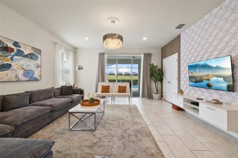 Villa ou maison à vendre à Davenport, Floride: 7 chambres, 306.21 m2 № 2398779 - photo 16